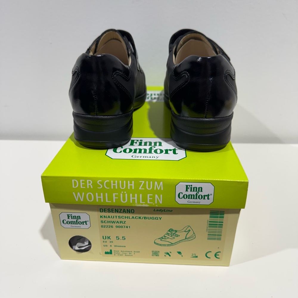 Finn Comfort Women's Black Loafers - Picture 3 of 5